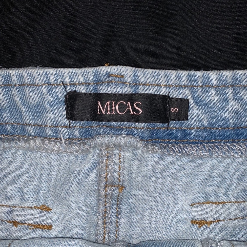 Mini skirt - Picture 3 of 3